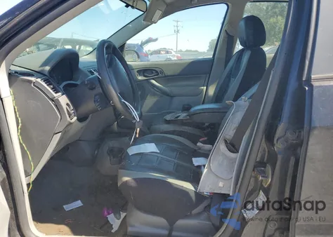 2005 Ford Focus Zx4 из США, поврежденный, VIN 1FAFP34N35W179514